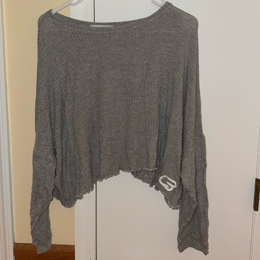 Emily HSU x Cyclebar long sleeve crop top